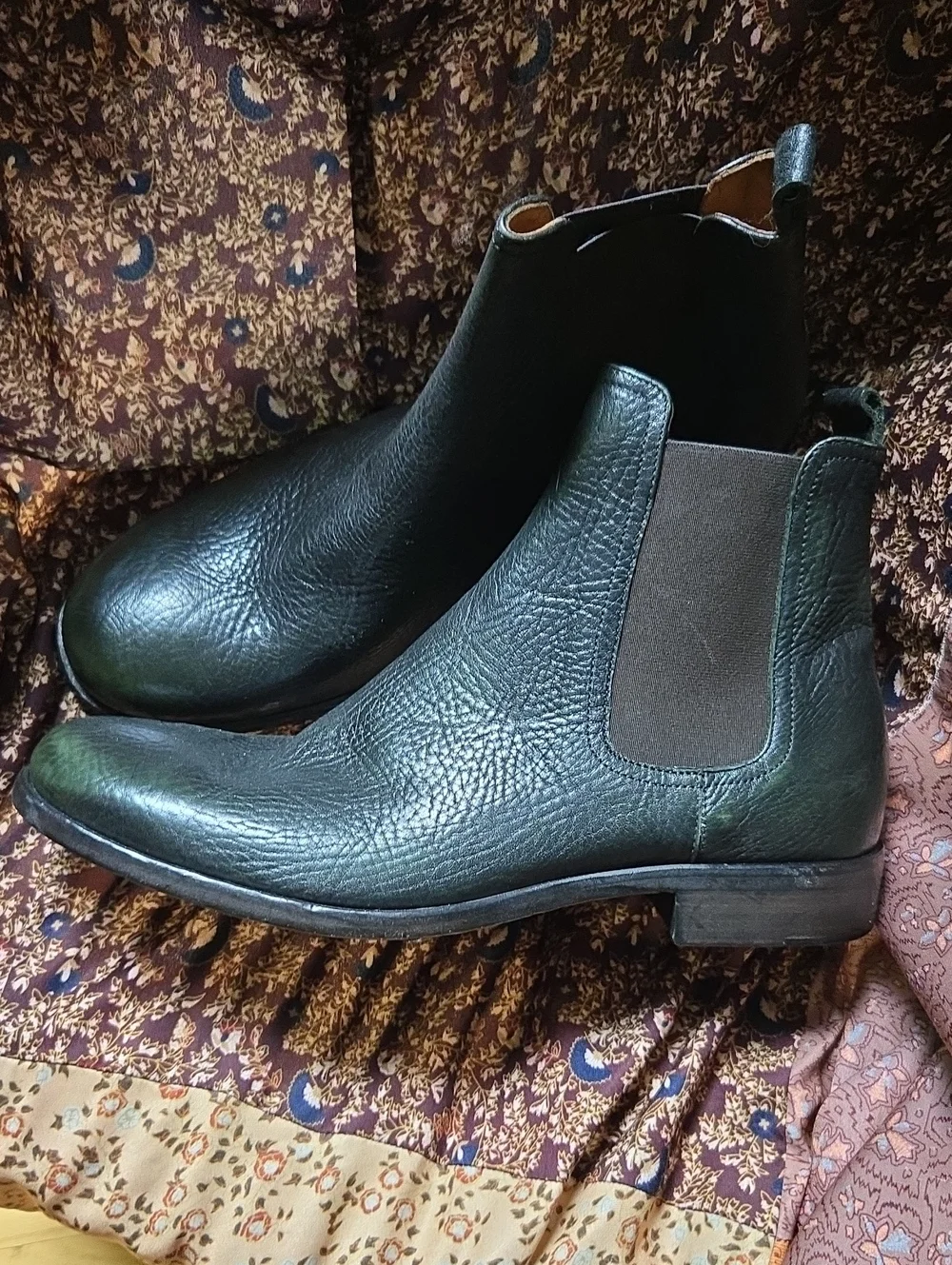 Men's Black Leather Chelsea Boots
